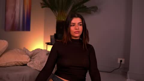 hypnoeyess online show from April 28, 6:57 pm