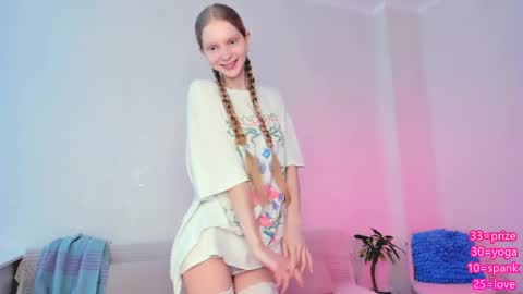 Jenny online show from May 15, 7:37 am