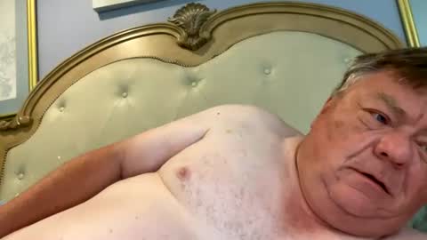 hypnotizing4u online show from July 27, 12:45 pm