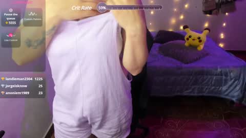 Snapshot of hyun22148625 chatting on December 20, 3:03 am Hello Im Julieta Im 25 years old and I love being here. Thank you for visiting my living room. The only rule is that you hap online show from December 20, 3:03 am