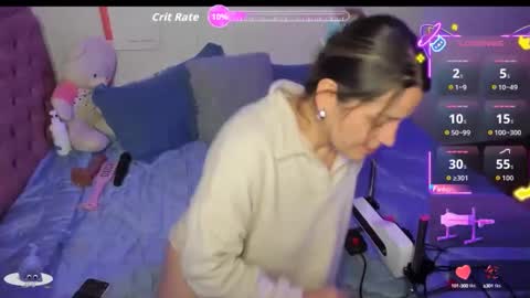 Snapshot of hyun22148625 chatting on September 26, 4:05 am Hello Im Julieta Im 25 years old and I love being here. Thank you for visiting my living room. The only rule is that you hap online show from September 26, 4:05 am