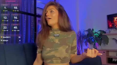 Snapshot of i___love__you chatting on November 23, 10:20 pm i___love__you online show from November 23, 10:20 pm