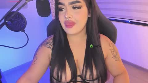 Snapshot of i_am_ari chatting on September 25, 1:09 am Ari online show from September 25, 1:09 am