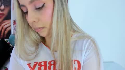 The Dolls online show from December 3, 8:07 pm