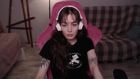 elisabeth online show from November 24, 10:15 am