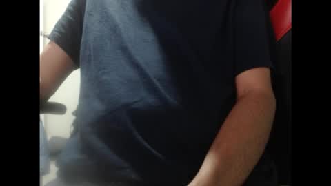 Snapshot of i_love_melissa_ chatting on November 28, 1:52 am i_love_melissa_ online show from November 28, 1:52 am