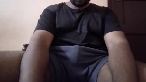 kira..... online show from April 27, 1:53 pm