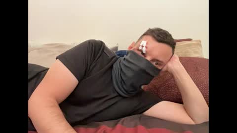 i o ro online show from October 25, 4:09 am