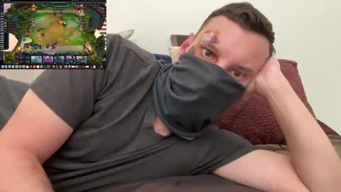 i o ro online show from October 28, 4:05 am