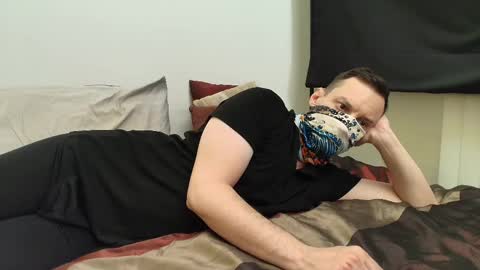 i o ro online show from March 16, 5:44 am