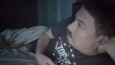 iaguy0587 online show from March 10, 11:48 am