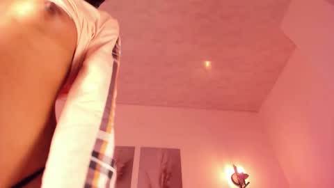   online show from March 4, 12:11 pm