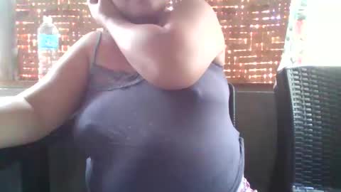 Snapshot of iam_jana chatting on October 13, 5:51 am iam_jana online show from October 13, 5:51 am
