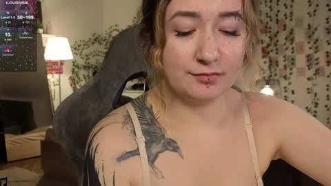 Snapshot of iam_meg chatting on January 23, 9:18 am Meg online show from January 23, 9:18 am