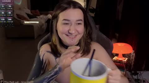 Snapshot of iam_meg chatting on February 10, 7:38 pm Meg online show from February 10, 7:38 pm