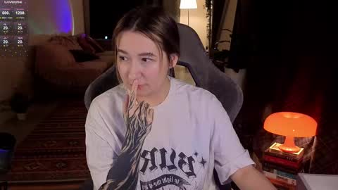 Snapshot of iam_meg chatting on February 23, 6:01 pm Meg online show from February 23, 6:01 pm