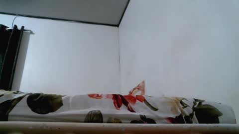 Snapshot of iam_mistress_dominatrix chatting on December 25, 9:24 am iam_mistress_dominatrix online show from December 25, 9:24 am