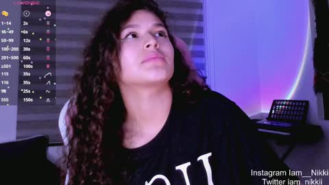 Snapshot of iam_nikki chatting on December 10, 10:17 am On instagram Imm  NikkiHelp me reach 100 likes online show from December 10, 10:17 am