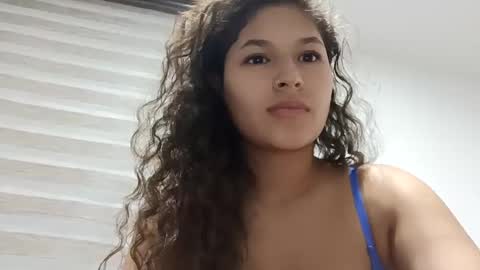 Snapshot of iam_nikki chatting on February 14, 1:34 am On instagram Imm  NikkiHelp me reach 100 likes online show from February 14, 1:34 am