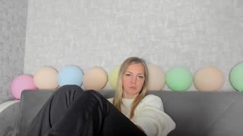 Snapshot of iam_venus chatting on November 5, 8:47 am Venus online show from November 5, 8:47 am