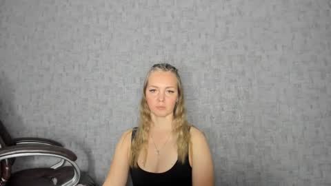 Snapshot of iam_venus chatting on November 8, 12:05 pm Venus online show from November 8, 12:05 pm