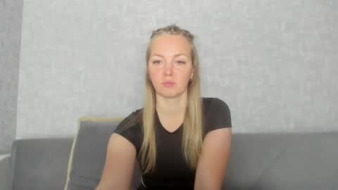 Snapshot of iam_venus chatting on November 16, 8:42 am Venus online show from November 16, 8:42 am