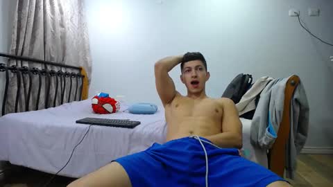 iam_yourbabyprincess_xd online show from February 19, 6:11 am