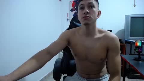 iam_yourbabyprincess_xd online show from September 28, 5:13 am