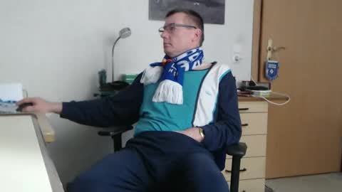 iamachim online show from March 8, 7:01 am