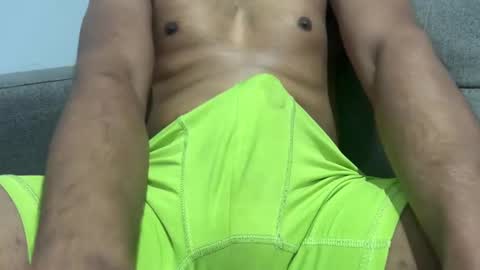 Snapshot of iambored91 chatting on January 21, 4:37 pm Bully online show from January 21, 4:37 pm