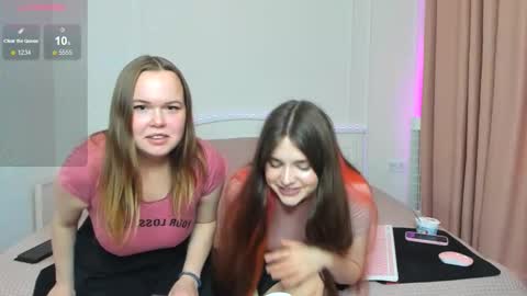 Snapshot of iamcassidy chatting on November 13, 6:29 pm Cassie STREAMS HERE EVERYDAY online show from November 13, 6:29 pm