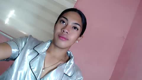 Snapshot of iamcristel chatting on March 8, 12:11 am CHRISTIAN online show from March 8, 12:11 am