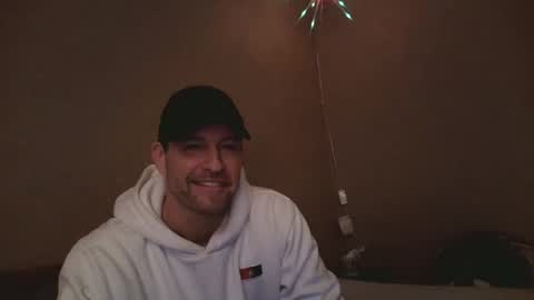 Snapshot of iamhereandnow chatting on October 30, 6:48 am iamhereandnow online show from October 30, 6:48 am