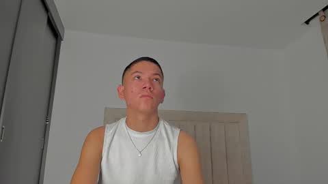 Juliiiiian online show from February 4, 10:43 am