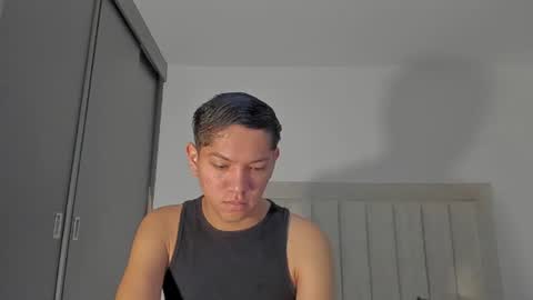 Juliiiiian online show from July 2, 11:27 am