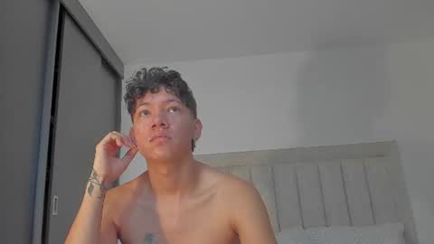 Juliiiiian online show from July 21, 11:12 am