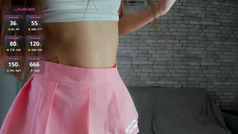 Snapshot of iammaddy17 chatting on May 25, 6:41 am iammaddy17 online show from May 25, 6:41 am