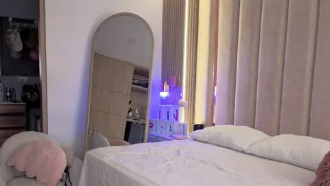 Nyxy online show from December 2, 11:04 am