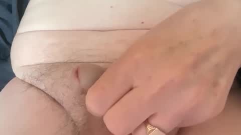 Snapshot of ian53a chatting on September 23, 9:45 am ian53a - mature UK man for same online show from September 23, 9:45 am