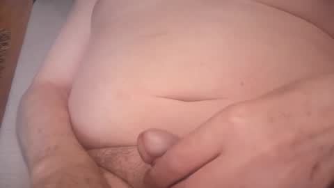 Snapshot of ian53a chatting on August 5, 4:32 pm ian53a - mature UK man for same online show from August 5, 4:32 pm