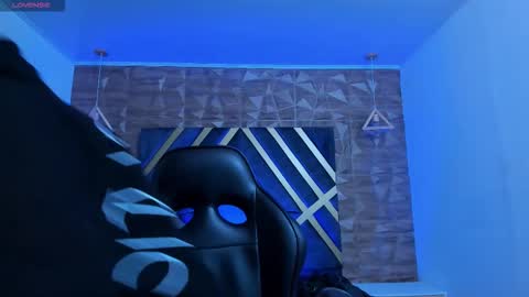 IAN CASTILLO online show from February 21, 11:22 am