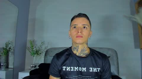 IAN CASTILLO online show from July 7, 11:14 am