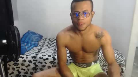 ian_tuner online show from December 21, 2:08 am