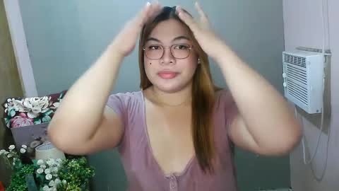 Snapshot of iana_whorexxx chatting on February 3, 7:51 am iana online show from February 3, 7:51 am