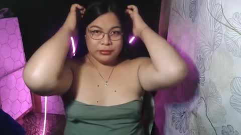 iana online show from March 6, 9:06 am