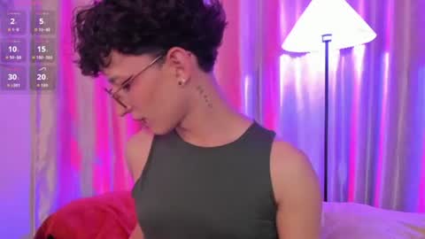 ian  online show from March 14, 4:51 am