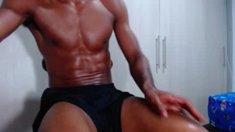 Snapshot of ianrashatxxx chatting on November 27, 9:17 pm Ian Rashad online show from November 27, 9:17 pm