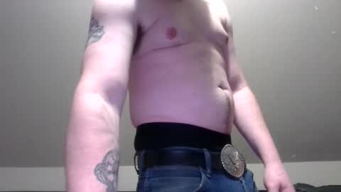 Snapshot of ianrobbins6 chatting on January 15, 6:07 am ianrobbins6 online show from January 15, 6:07 am