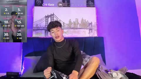 Andrew online show from December 12, 4:37 am