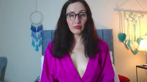 Iberian Moon online show from November 11, 5:57 pm